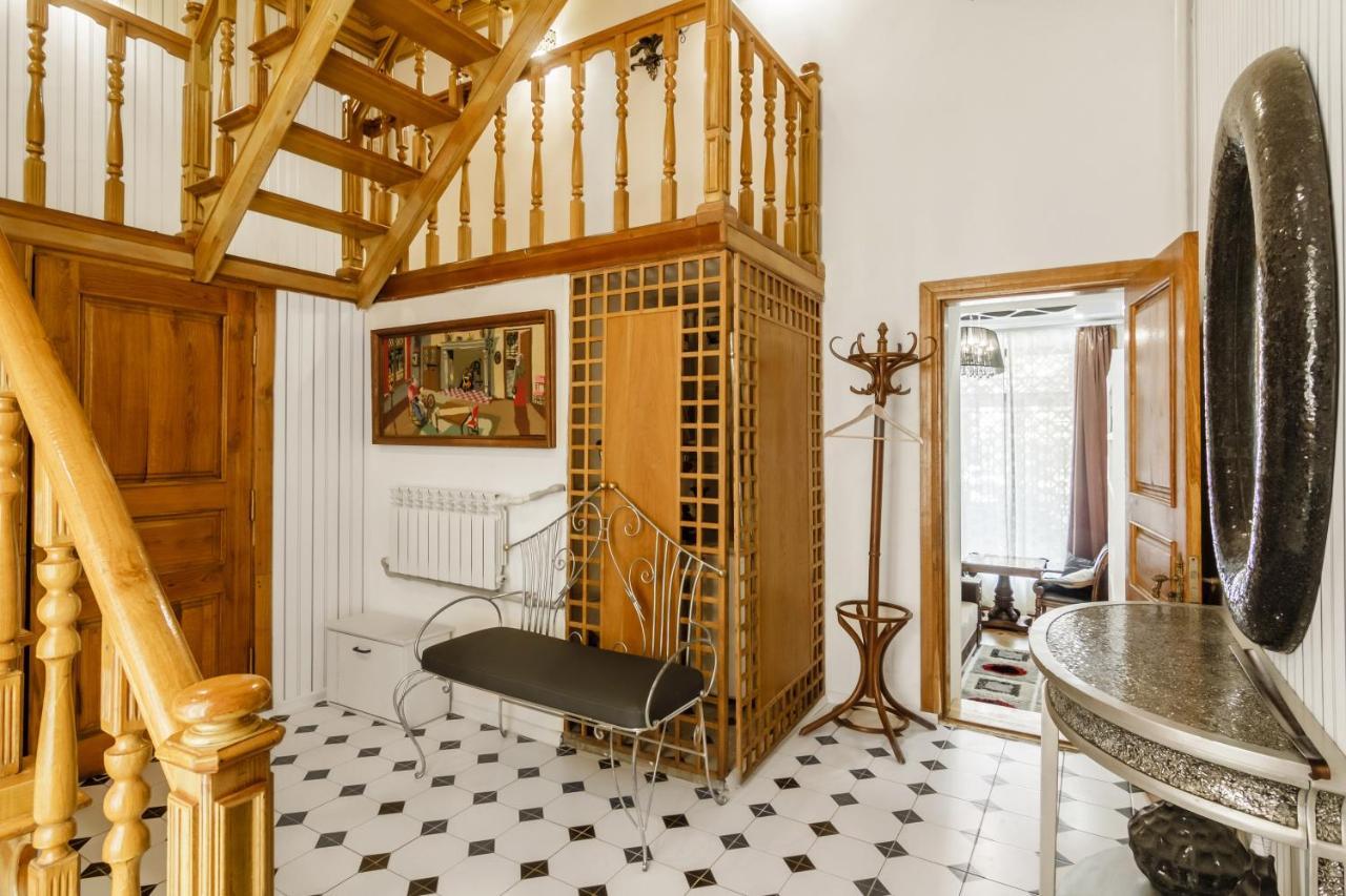 Daire Katerynynska Street 3-bedrooms Odessa