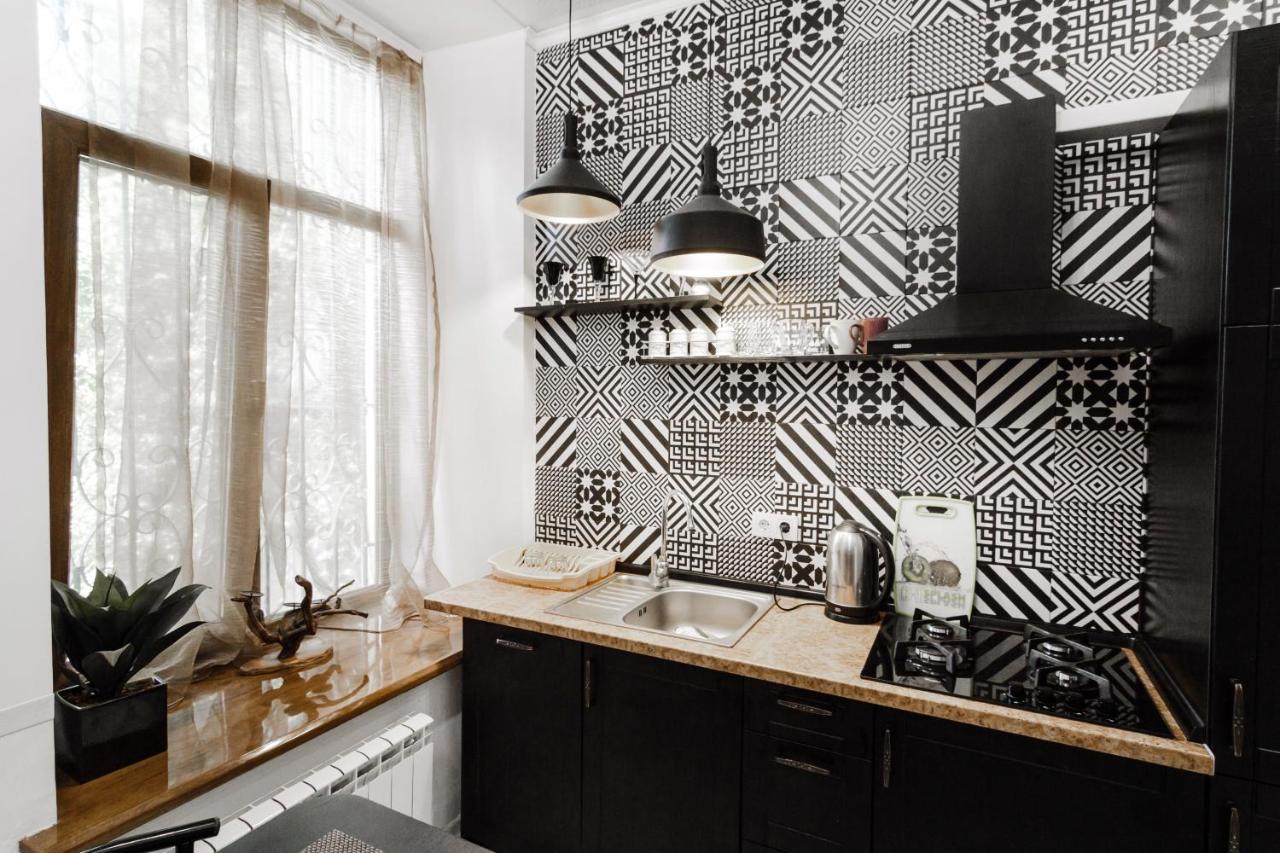 Katerynynska Street 3-bedrooms * Odessa